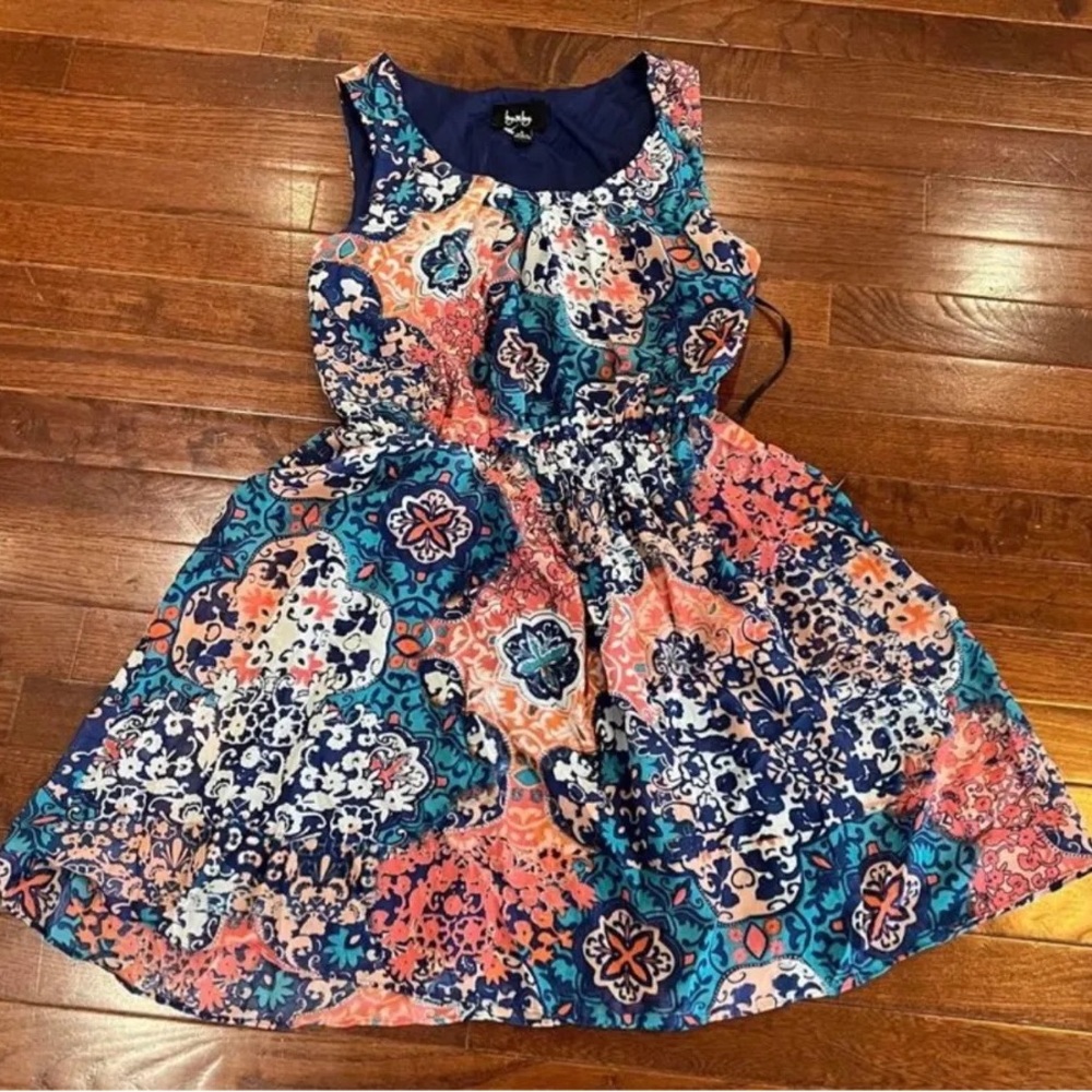 Colorful abstract print chiffon dress size small